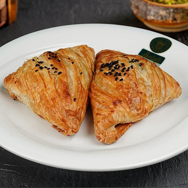 قطعة شعبيات جبنة